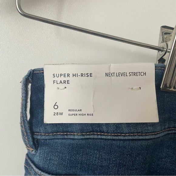 SOLD NWT American Eagle Next Level Super High-Waisted Flare Jean  Sz 6R - Picture 12 of 14
